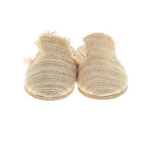 Mi.iM Women's Cream Slip-On Slippers